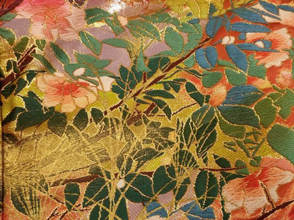 平和屋本店●色打掛　和装　婚礼　結婚式　花嫁　神社挙式　総刺繍　飛鶴草花文　暈し染め　金銀糸　逸品　AABJ5811ou