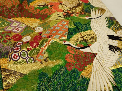 平和屋本店●色打掛　和装　婚礼　結婚式　花嫁　神社挙式　唐織　刺繍　飛鶴梅松文　金糸　逸品　AABJ5812ou