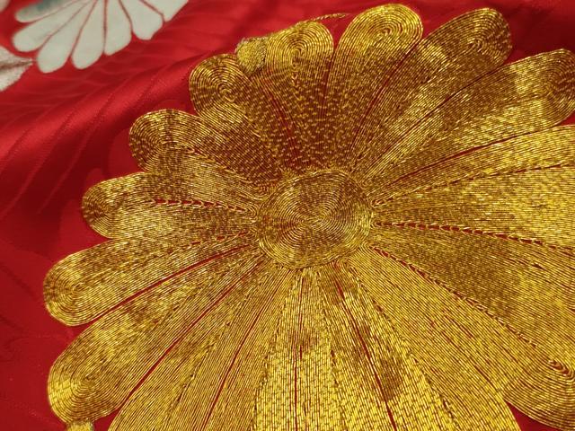 平和屋本店●色打掛　和装　婚礼　結婚式　花嫁　神社挙式　総刺繍　駒刺繍　飾花文　金銀糸　逸品　AABJ5833ou