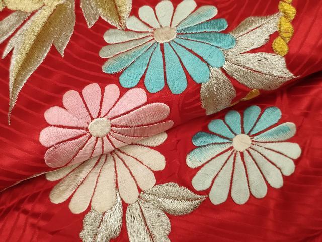 平和屋本店●色打掛　和装　婚礼　結婚式　花嫁　神社挙式　総刺繍　駒刺繍　飾花文　金銀糸　逸品　AABJ5833ou