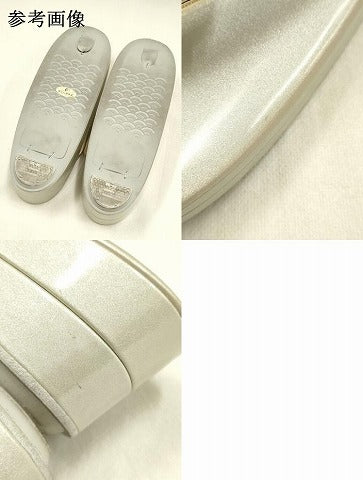 平和屋着物▼和装小物　和装草履　銀糸　帯地使用　逸品　AABJ5859ay