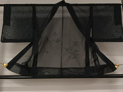 平和屋着物▽羽織　スリーシーズン　春夏秋　塵除け　草葉文　黒地　正絹　逸品　AABJ6101jh