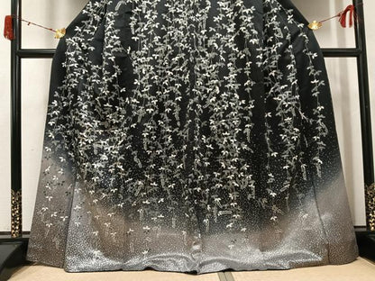 平和屋着物●訪問着　草花文　暈し染め　黒地　銀彩　正絹　逸品　AABJ6212ph