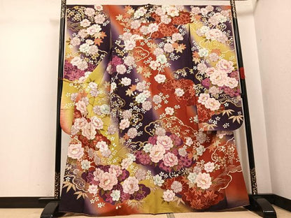 平和屋着物●豪華振袖　刺繍　草花文　暈し染め　金銀彩　銀通し地　正絹　逸品　AABJ6240ph