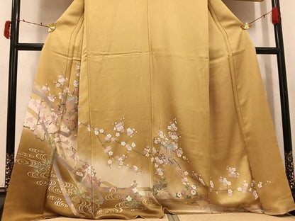 平和屋着物●訪問着　御所車草花文　暈し染め　金銀彩　さが美扱い　正絹　逸品　AABJ6254ph