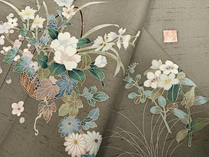 平和屋着物●訪問着　友禅　作家物　紬地　草花文　暈し染め　正絹　逸品　AABJ6291ph