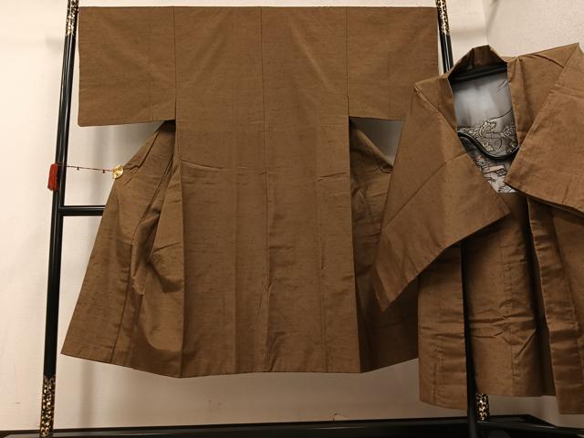 平和屋着物●男性　紬　アンサンブル　色無地　朽葉色　正絹　逸品　AABJ6295ph