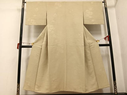 平和屋着物●上質な色無地　草花地紋　白橡色　正絹　逸品　AABJ6305ph