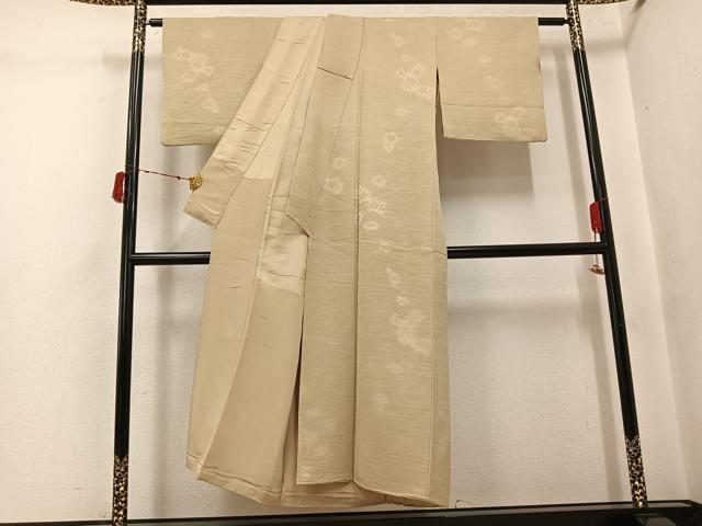 平和屋着物●上質な色無地　草花地紋　白橡色　正絹　逸品　AABJ6305ph