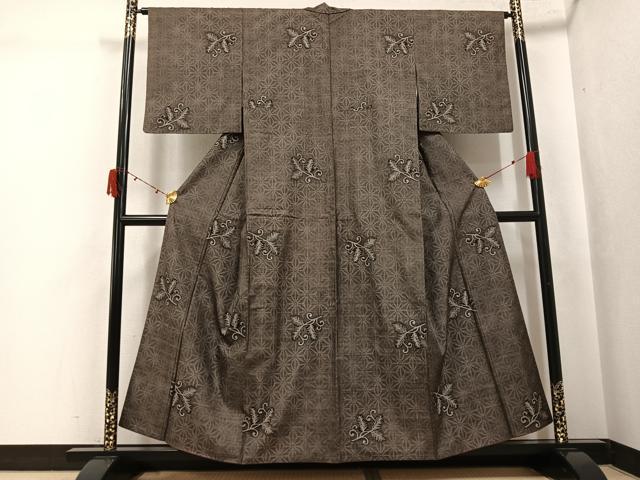 平和屋着物●本場大島紬　カタス7マルキ　総絣　麻の葉唐草文　正絹　逸品　AABJ6319ph