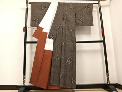 平和屋着物●本場大島紬　カタス7マルキ　総絣　麻の葉唐草文　正絹　逸品　AABJ6319ph