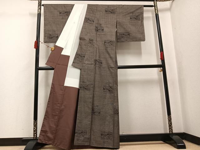 平和屋着物●本場大島紬　カタス9マルキ　色紙遠山樹林文　正絹　逸品　未使用　AABJ6348ph