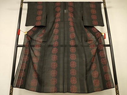 平和屋着物＊夏物　小紋　紗　正倉院花文　黒地　正絹　逸品　AABJ6371jd