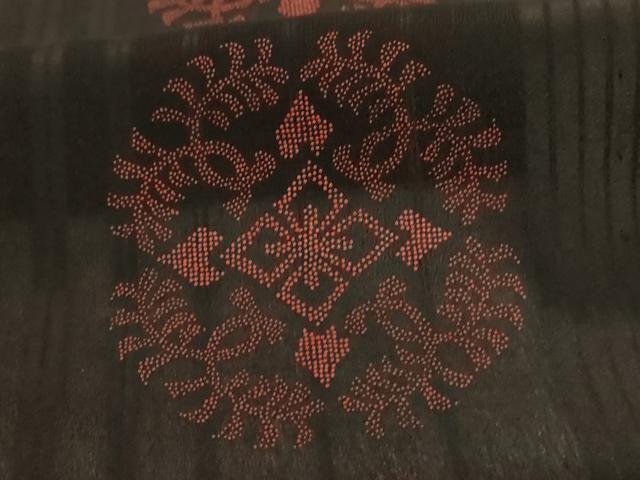 平和屋着物＊夏物　小紋　紗　正倉院花文　黒地　正絹　逸品　AABJ6371jd