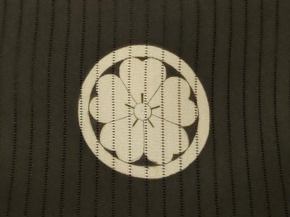 平和屋着物＊夏物　黒留袖　縦絽　刺繍　流水色紙花文　金糸　正絹　逸品　AABJ6378jd