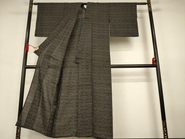 平和屋着物＊夏物　石川県指定無形文化財　能登上布　本麻手織上布　幾何学文様　麻　逸品　AABJ6379jd