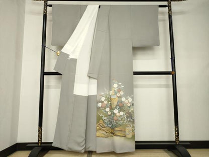 平和屋着物●豪華色留袖　駒刺繍　陶器花文　金彩　正絹　逸品　AABJ6510ck