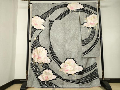 平和屋着物●豪華振袖　総絞り　刺繍　花鼓文　黒地　ロング丈　正絹　逸品　AABJ6512ck