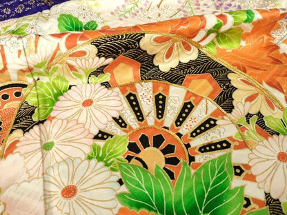 平和屋着物●豪華振袖　駒刺繍　片輪車花文　正絹　逸品　AABJ6539ck