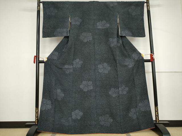 平和屋着物●上質な小紋　舞花文　黒地　銀糸　正絹　逸品　AABJ6570cs