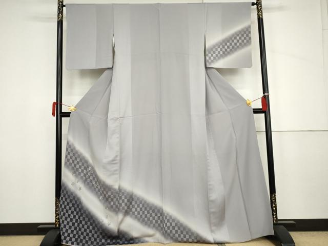 平和屋着物●訪問着　市松に舞花　暈し染め　金彩　正絹　逸品　AABJ6580cs
