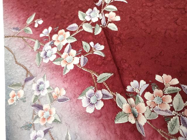 平和屋着物●豪華振袖　駒刺繍　御所車枝垂れ桜文　暈し染め　正絹　逸品　AABJ6584cs