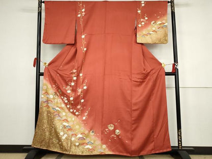 平和屋着物●訪問着　雪輪舞蝶梅松文　暈し染め　金銀彩　正絹　逸品　AABJ6710cs