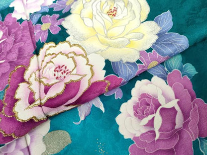 平和屋着物●豪華振袖　刺繍　草花文　薔薇　バラ　暈し染め　金銀彩　金糸　正絹　逸品　AABJ6712cs