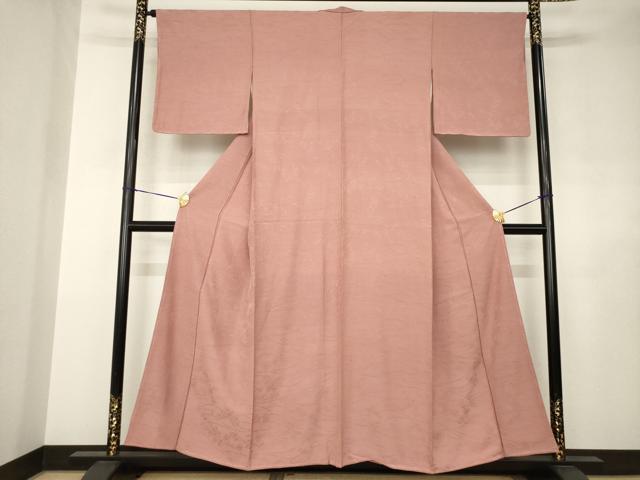 平和屋着物●上質な色無地　花蝶地紋　退紅色　正絹　逸品　AABJ6755ck