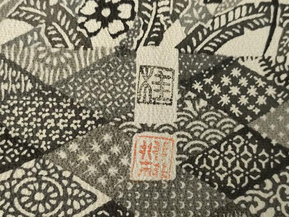 平和屋着物●江戸紅型　五味桂子　訪問着　横段花文　仮絵羽　正絹　逸品　未使用　AABJ6764ck