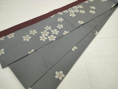 平和屋着物●世界的人形師　辻村寿三郎　ジュサブロー　六通柄袋帯　舞桜文　銀糸　正絹　逸品　AABJ6946pf