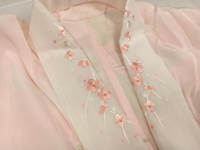 平和屋着物●長襦袢　無双仕立て　舞花文　暈し染め　半衿刺繍　正絹　逸品　AABJ7161ph