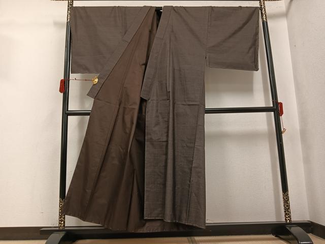 平和屋着物●男性　本場大島紬　絣文様　定山彦一作　証紙付き　正絹　逸品　未使用　AABJ7167ph
