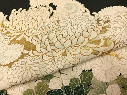平和屋着物●豪華黒留袖　作家物　駒刺繍　菊文　錦寿ちりめん　金彩　仮絵羽　正絹　逸品　未使用　AABJ7189ph