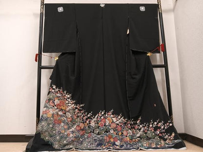 平和屋着物●豪華黒留袖　友禅　作家物　飛鶴草花文　仮絵羽　正絹　逸品　未使用　AABJ7191ph