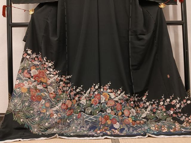 平和屋着物●豪華黒留袖　友禅　作家物　飛鶴草花文　仮絵羽　正絹　逸品　未使用　AABJ7191ph