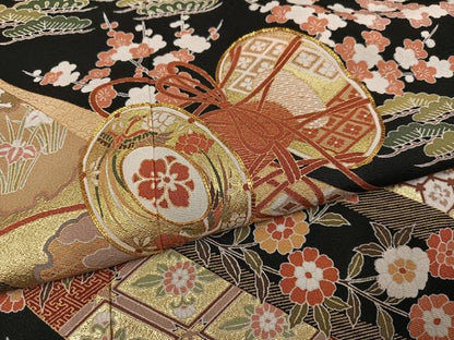 平和屋着物●豪華黒留袖　駒刺繍　雪輪吉祥花鼓文　金彩　高島屋扱い　正絹　逸品　AABJ7195ph