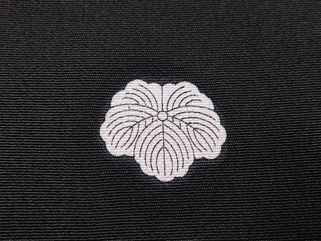 平和屋着物●豪華黒留袖　駒刺繍　花鳥唐草文　金彩　正絹　逸品　AABJ7200ph