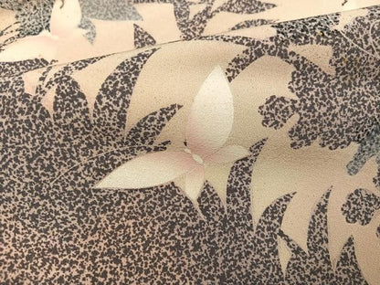 平和屋着物●訪問着　草花舞蝶文　金銀彩　浜ちりめん　仮絵羽　正絹　逸品　未使用　AABJ7256ph