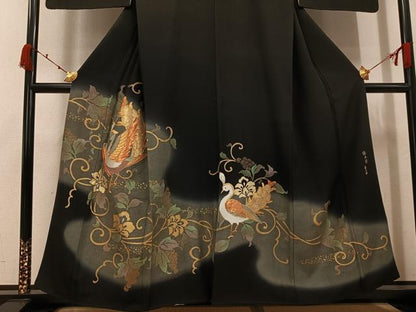 平和屋着物●豪華黒留袖　作家物　駒刺繍　綾五彩　善之助　花鳥更紗　暈し染め　金彩　正絹　逸品　AABJ7260ph