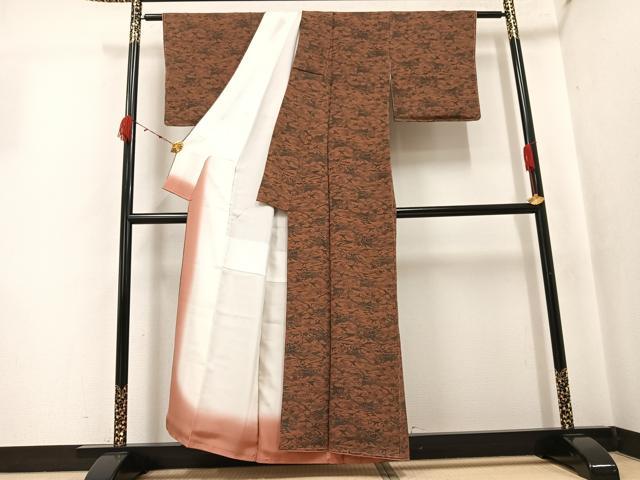 平和屋着物●人間国宝・南部芳松の息子 伝統工芸伝承者彫刻・南部幸雄 型染 小紋 飛鶴風景花文 鬼しぼ縮緬 正絹 逸品 未使用 AABJ7269ph