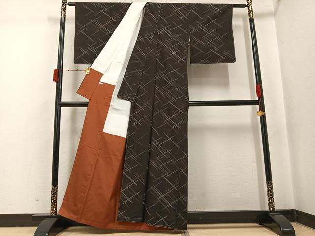 平和屋着物●上質な紬　格子　黒地　正絹　逸品　未使用　AABJ7282ph