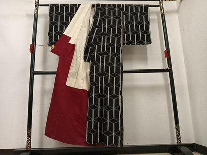 平和屋着物●久留米絣　幾何学文様　綿　逸品　未使用　AABJ7301ph