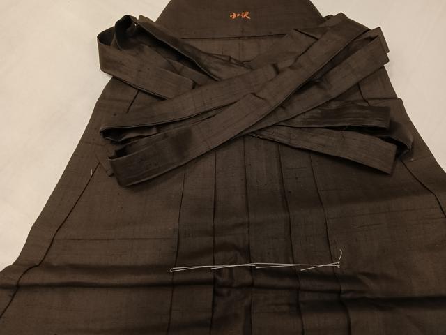 平和屋着物●男性　馬乗り袴　紬地　色無地　海松茶色　正絹　逸品　未使用　AABJ7313ph