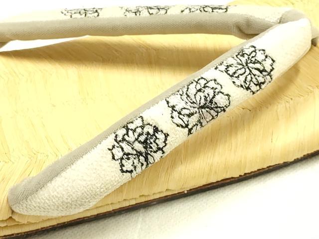 平和屋着物●男性　和装小物　伊と忠　雪駄　畳表　花緒:白　刺繍　花柄　本革底　逸品　AABJ7361ay