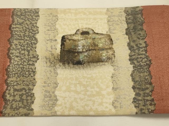 平和屋着物●九寸名古屋帯 作家物 紬地 陶器文 銀通し地 正絹 逸品 AABJ7502sx