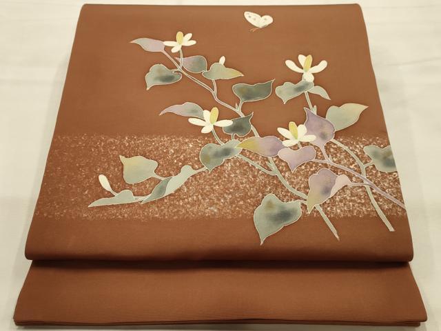 平和屋着物●塩瀬　九寸開き名古屋帯　作家物　刺繍　花蝶文　金糸　金彩　正絹　逸品　AABJ7597sx