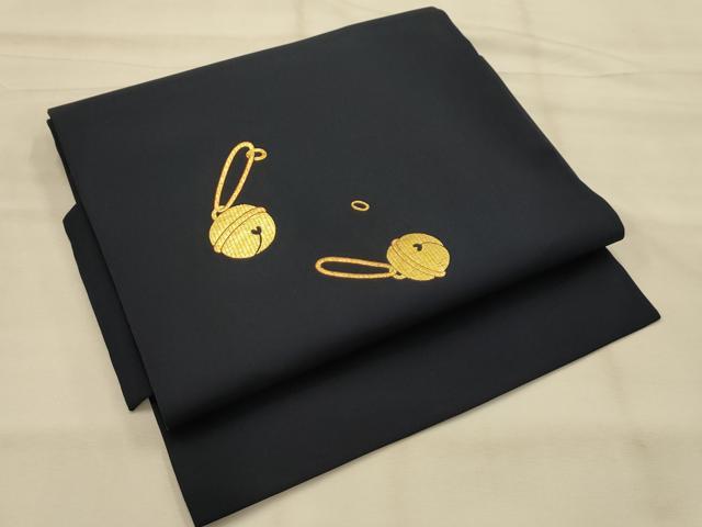 平和屋着物●塩瀬　つけ帯　駒刺繍　鈴　金糸　正絹　逸品　AABJ7647sx