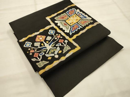 平和屋着物●爪搔き本綴れ　つけ帯　色紙花文　黒地　金銀糸　正絹　逸品　AABJ7650sx