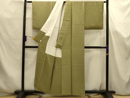 平和屋着物■上質な色無地　松竹梅草花地紋　黄海松茶色　鈴乃屋扱い　正絹　逸品　AABJ7691sx